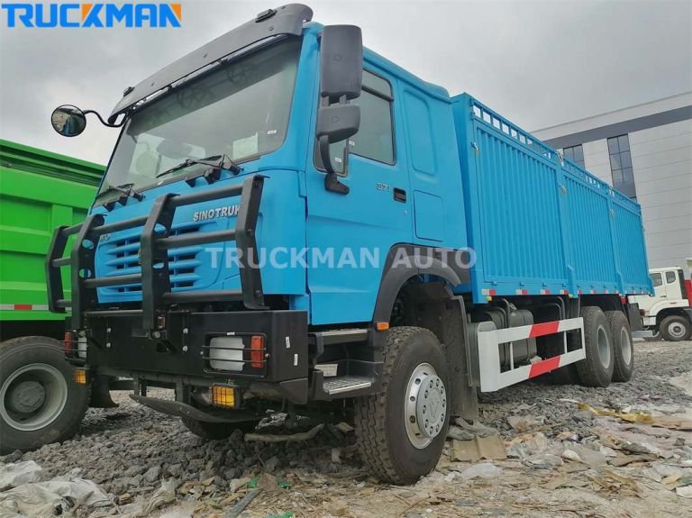 Differences Between Cement Tank Trucks & Regular Trucks