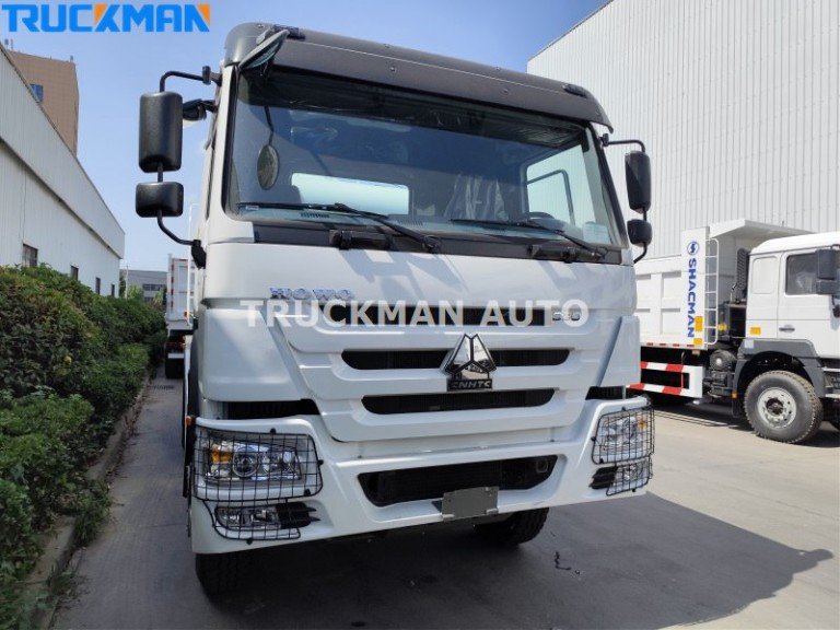 Camión hormigonera SINOTRUCK HOWO de 10 metros cúbicos